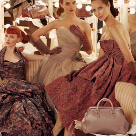 Meet your Posher, Janet elisabeth - Picture 7 of 11